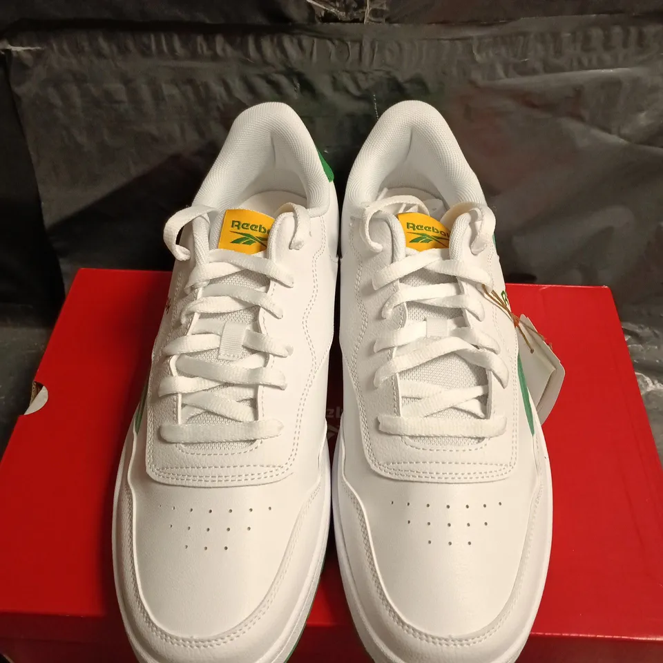 BOXED PAIR OF REEBOK BB 1000 UNISEX BASKETBALL SHOES - UK SIZE 11