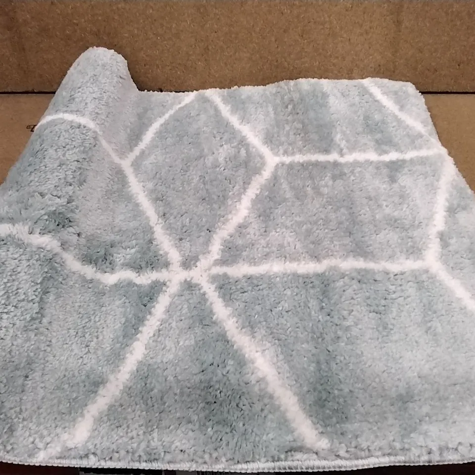 BRAND NEW PACO TURQUOISE KAUNAS RUG SIZE 70CM X120CM
