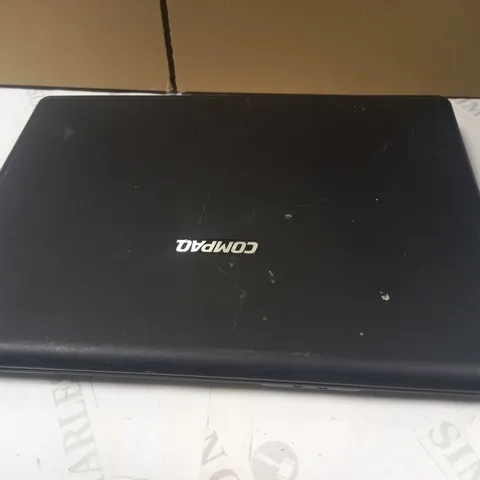 COMPAQ PRESARIO F500