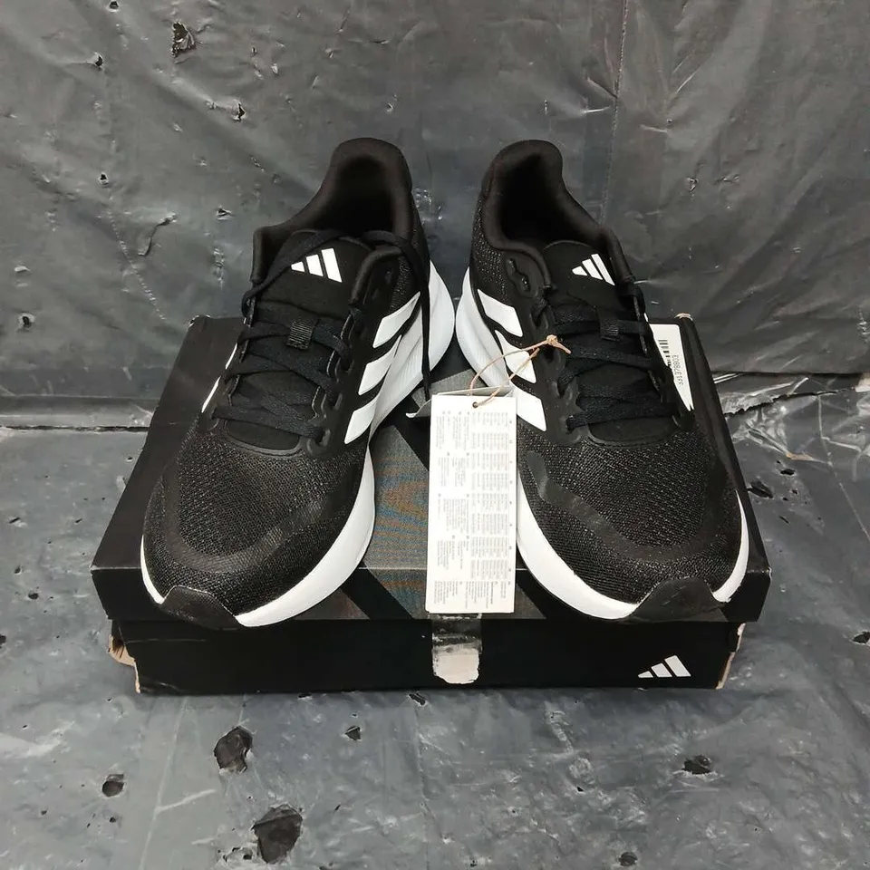 ADIDAS WOMENS RUNNING RUNFALCON 5 TRAINERS - BLACK/WHITE - 7