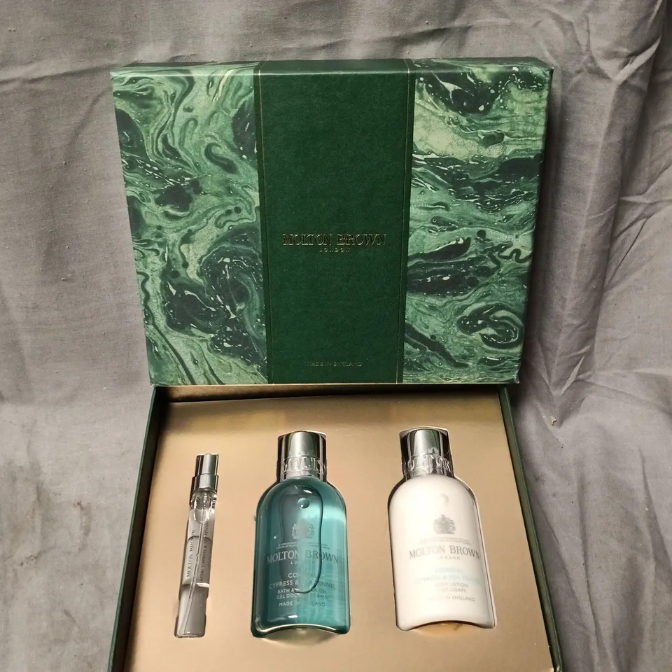 BOXED MOLTON BROWN COASTAL CYPRESS & SEA FENNEL TRAVEL COLLECTION GIFT SET