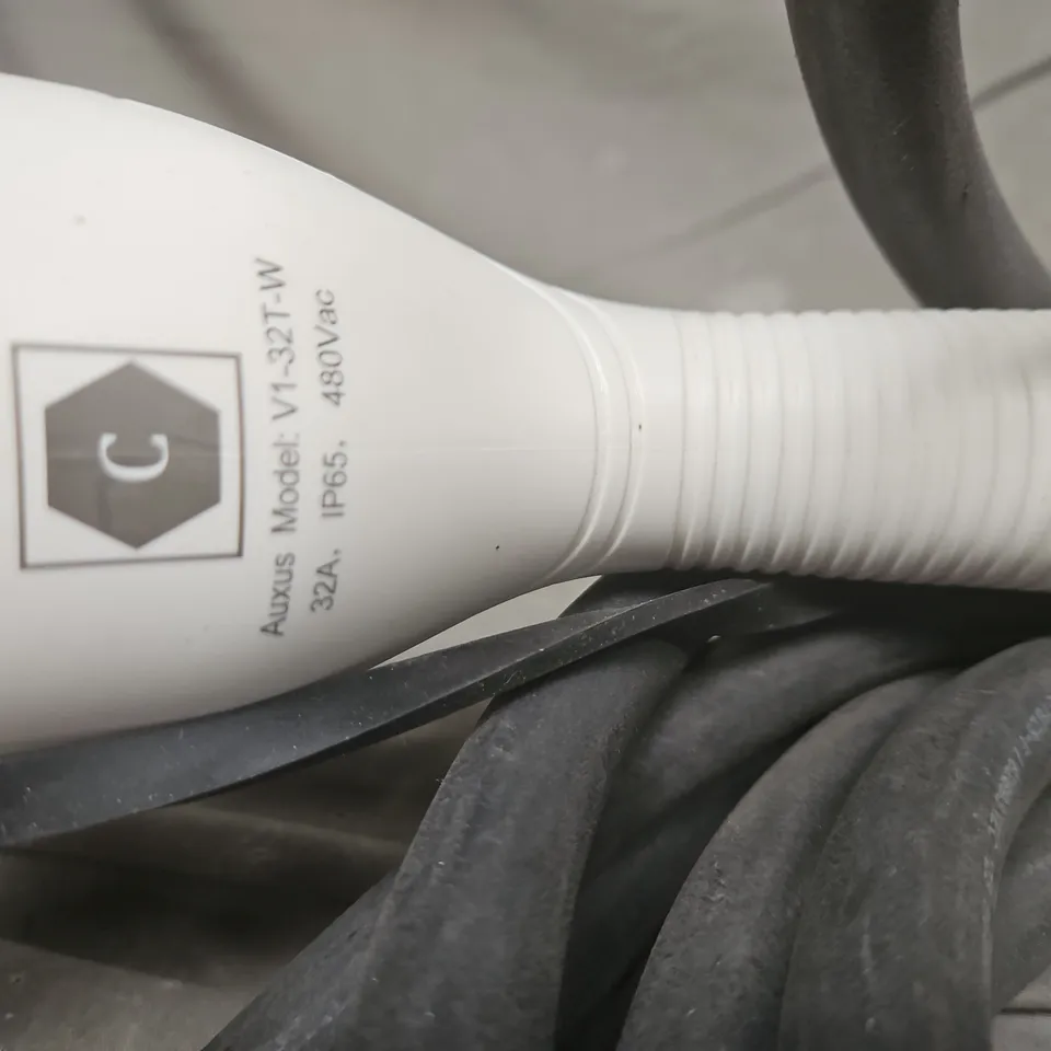 ELECTRIC VEHICLE CHARGING CABLE
