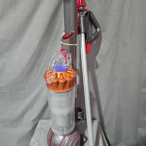 DYSON BALL VACUUM CLEANER 