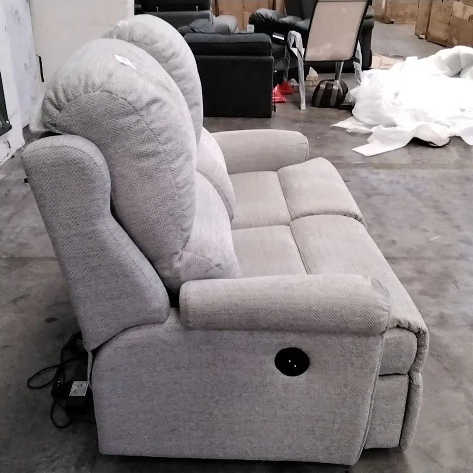 QUALITY BRITISH DESIGNER G PLAN MANUFACTURED NEWMARKET 2 SEATER ELECTRIC RECLINER DBL SOFA - CHEVRON MIST FABRIC