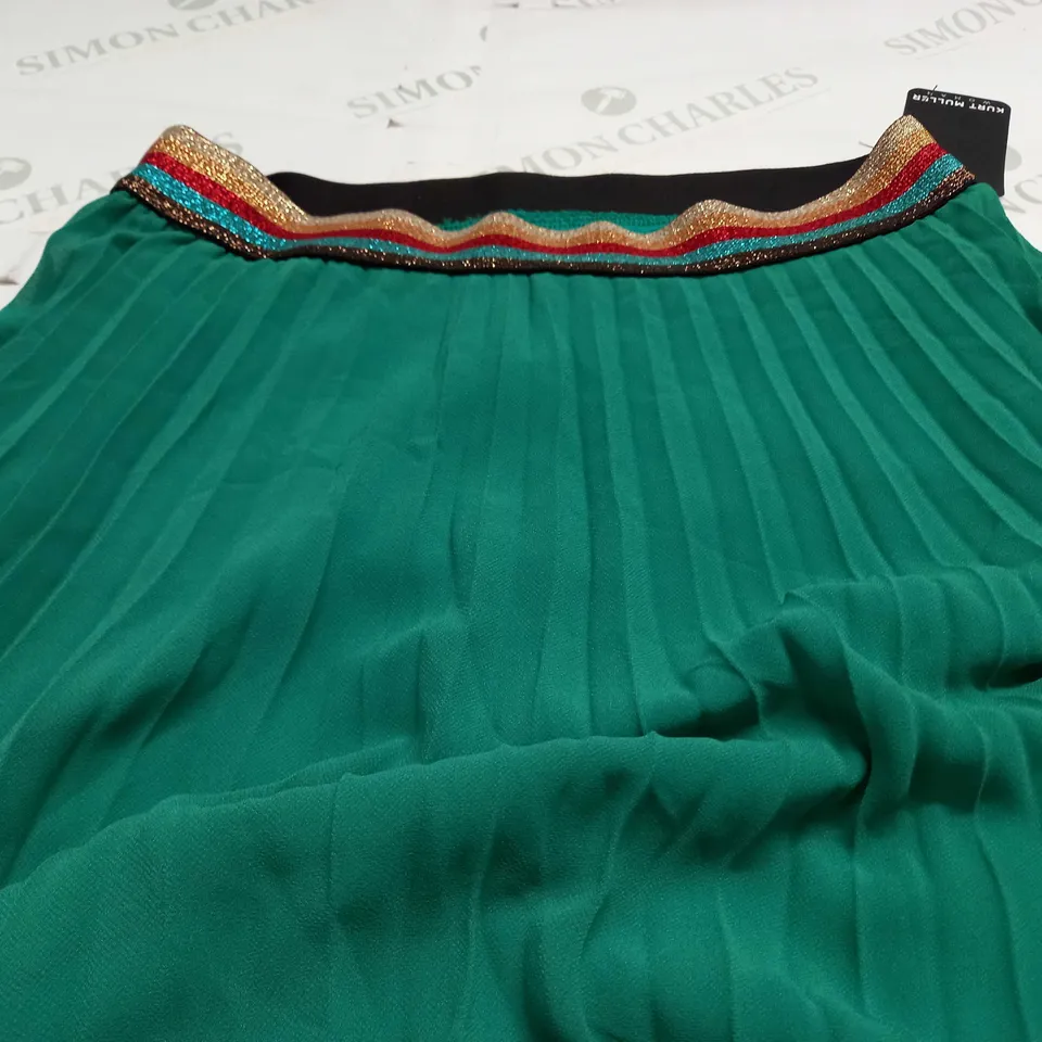 KURT MULLER WOMAN PLEATED MAXI SKIRT IN GREEN WITH ELASTIC MULTICOLOUR BAND AT TOP - SIZE UNSPECIFIED