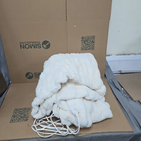 COZEE HOME LUXURY RUCHED FAUX FUR AND VELVET SOFT HEATED THROW