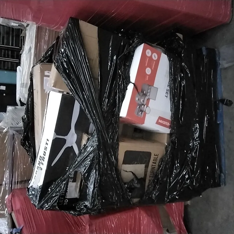 PALLET OF ASSORTED ITEMS INCLUDING JUNIOR BASKETBALL SYSTEM, REIGA CEILING FAN, VINTAGE TURNTABLE, MERBHOME COMPLETE CROCKERY STORAGE SET 