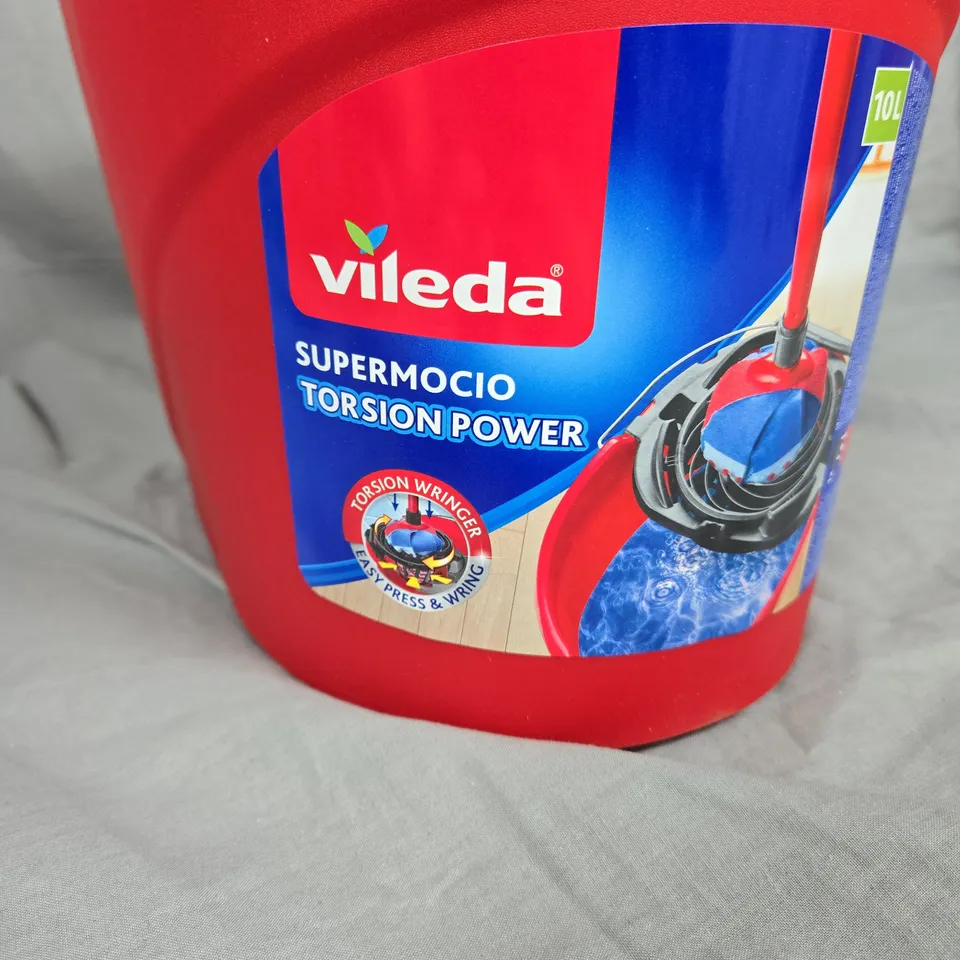 VILEDA SUPERMOCIO TORSION POWER MOP BUCKET – RED, 10L
