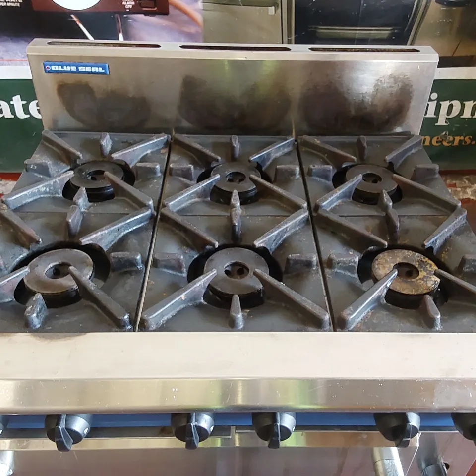 BLUE SEAL 6-BURNER RANGE STATIC GAS OVEN