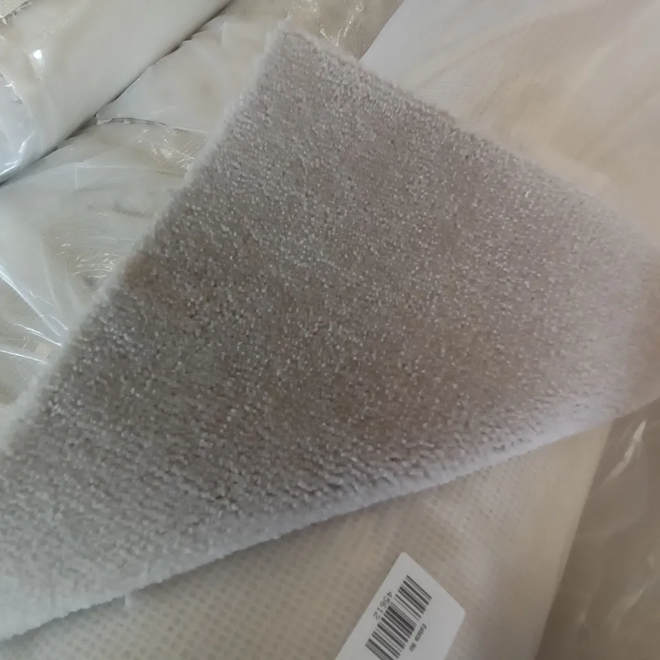 ROLL OF QUALITY DUCHESS HEMWOOD CARPET 5×4M