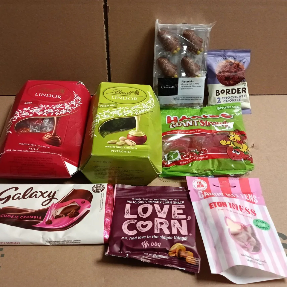 APPROXIMATELY 10 ASSORTED FOOD ITEMS TO INCLUDE LINDT, HARIBOS AND GALAXY