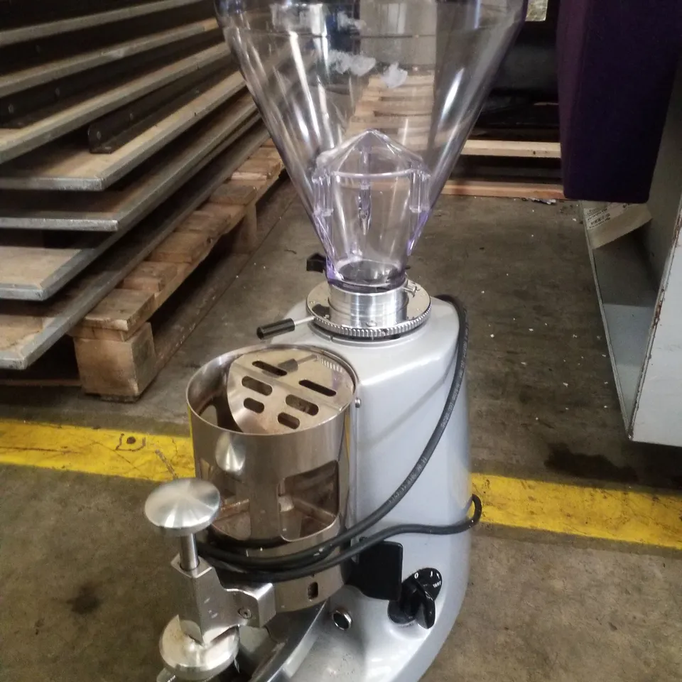 MAZZER LUIGI COMMERCIAL COFFEE GRINDER