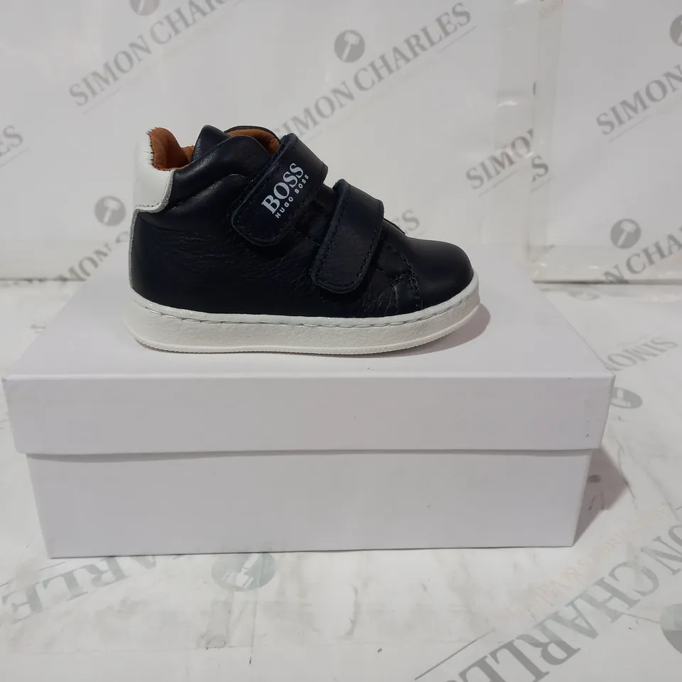 HUGO BOSS KIDWEAR TRAINER COLOUR BLUE SIZE 20