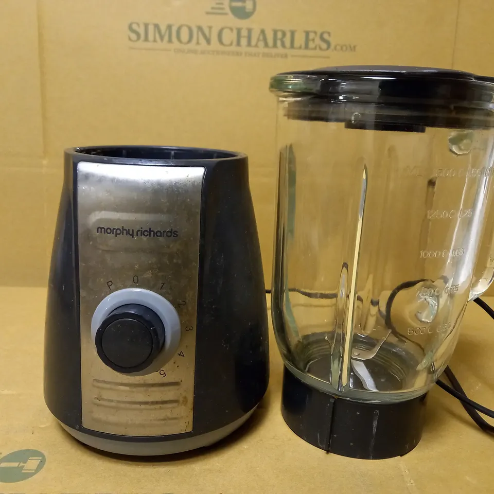 MORPHY RICHARDS TOTAL CONTROL GLASS TABLE BLENDER