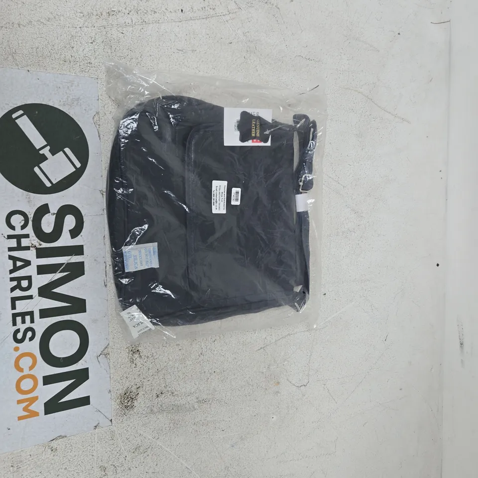 BLACK CARRY BAG – SEALED IN PLASTIC (VERIFY MODEL)
