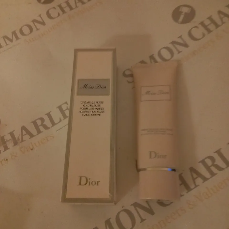 BOX OF 8 TUBES OF MISS DIOR NOURISHING ROSE HAND CRÈME 