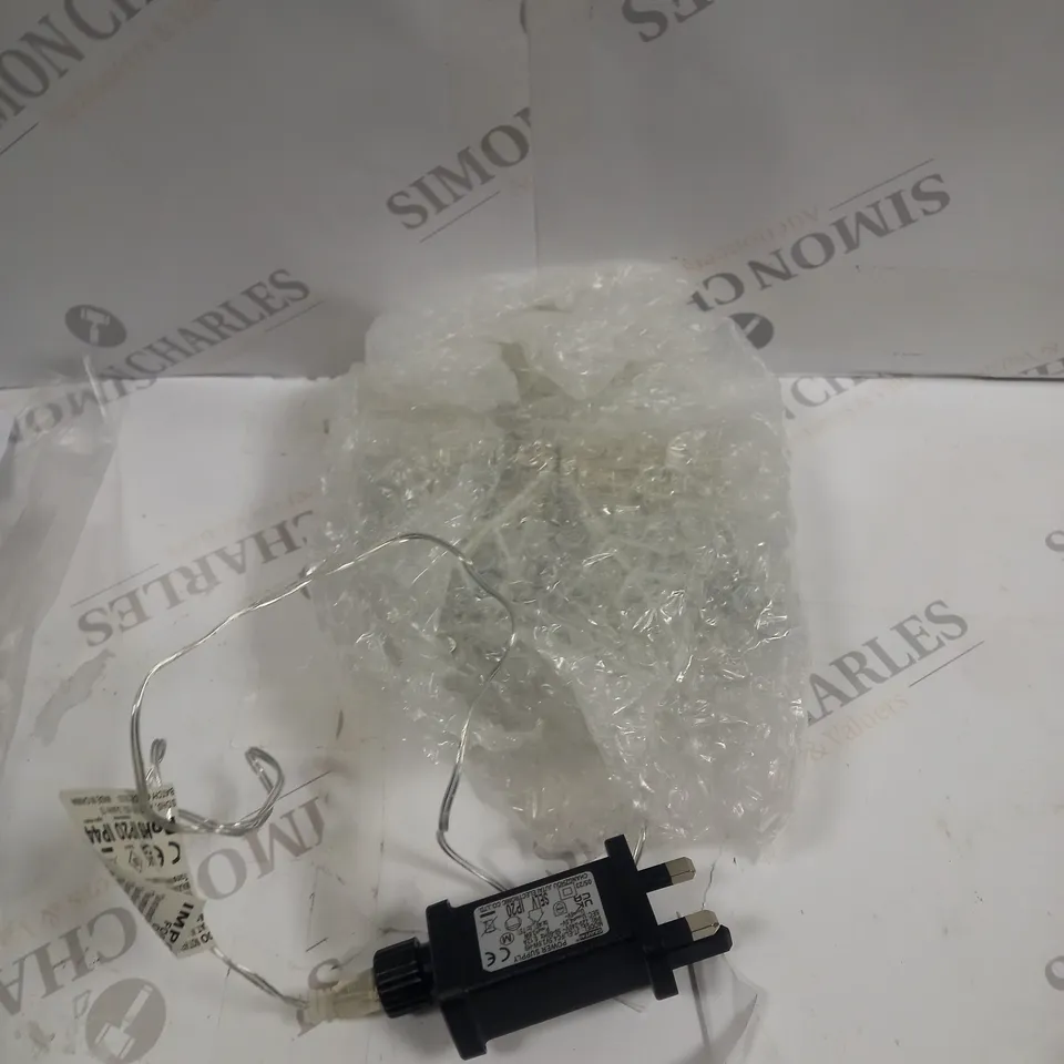 WARM WHITE SNOWFLAKE CURTAIN LIGHT