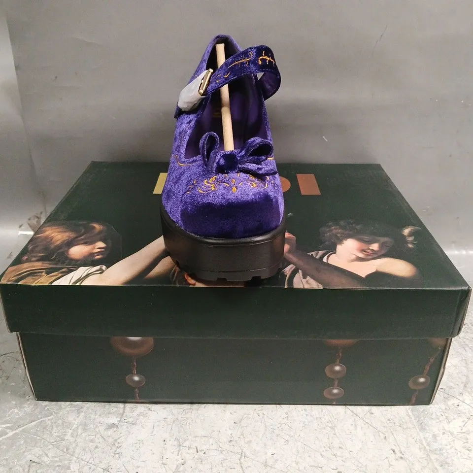 BOXED PAIR OF KOI TIRA VELVET MARY JANES ROYAL MANOR EDITION IN PURPLE SIZE UK 5
