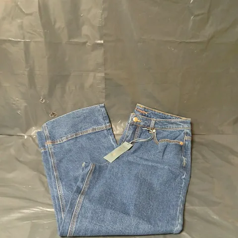 RUTH LANGSFORD 7/8 DEEP HEM LEG JEAN REGULAR MID WASH - SIZE 10