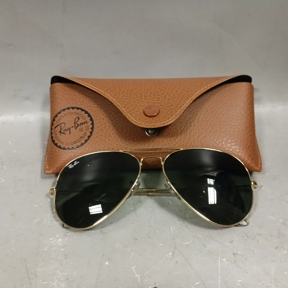 RAY BAN AVIATOR SUNGLASSES