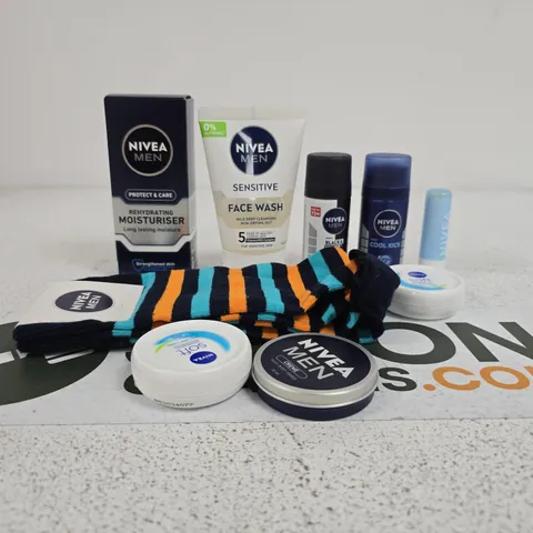 NIVEA SET OF 8 ITEMS TO INCLUDE MOISTURISER, SOCKS, FACE WASH ETC