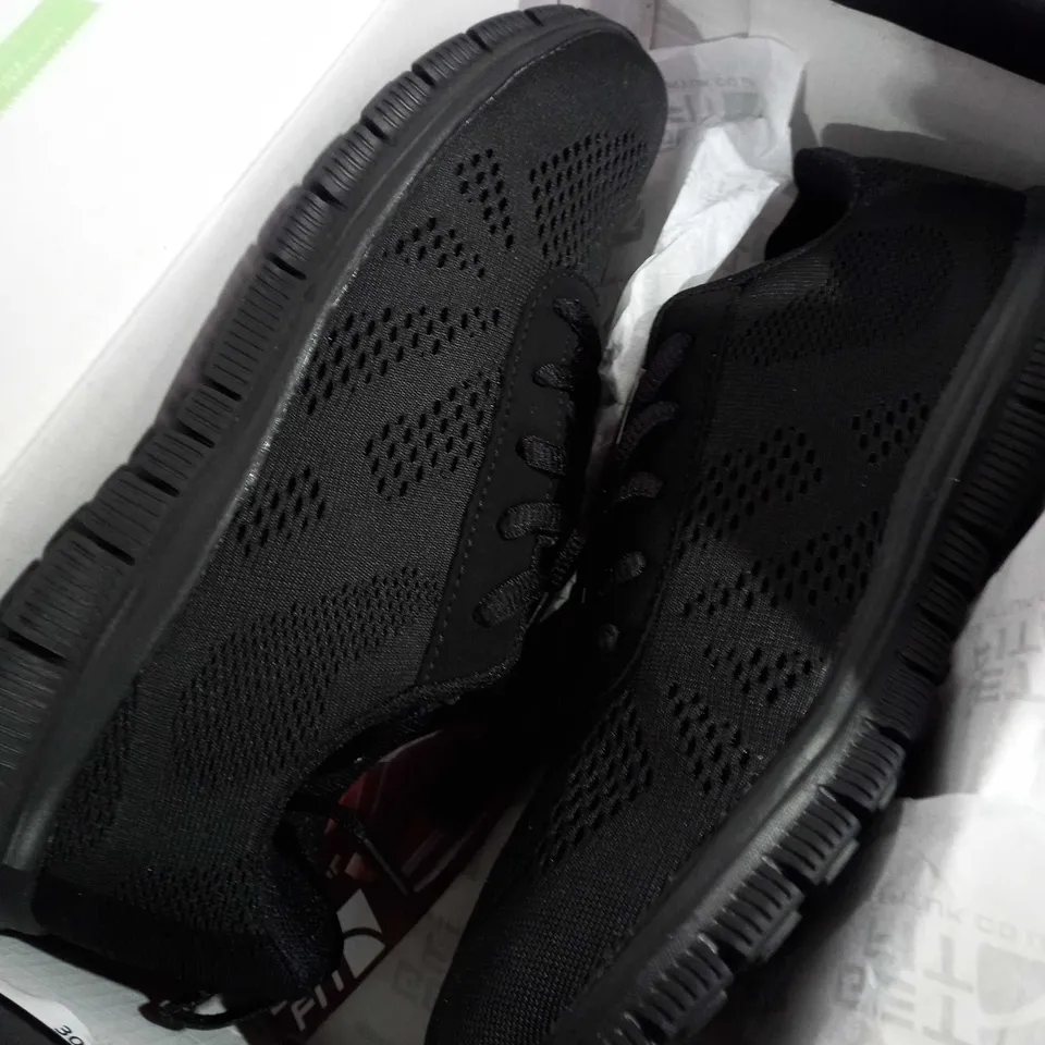 BOXED GET FIT ZCD0047 LACE UP TRAINERS, BLACK - SIZE 5