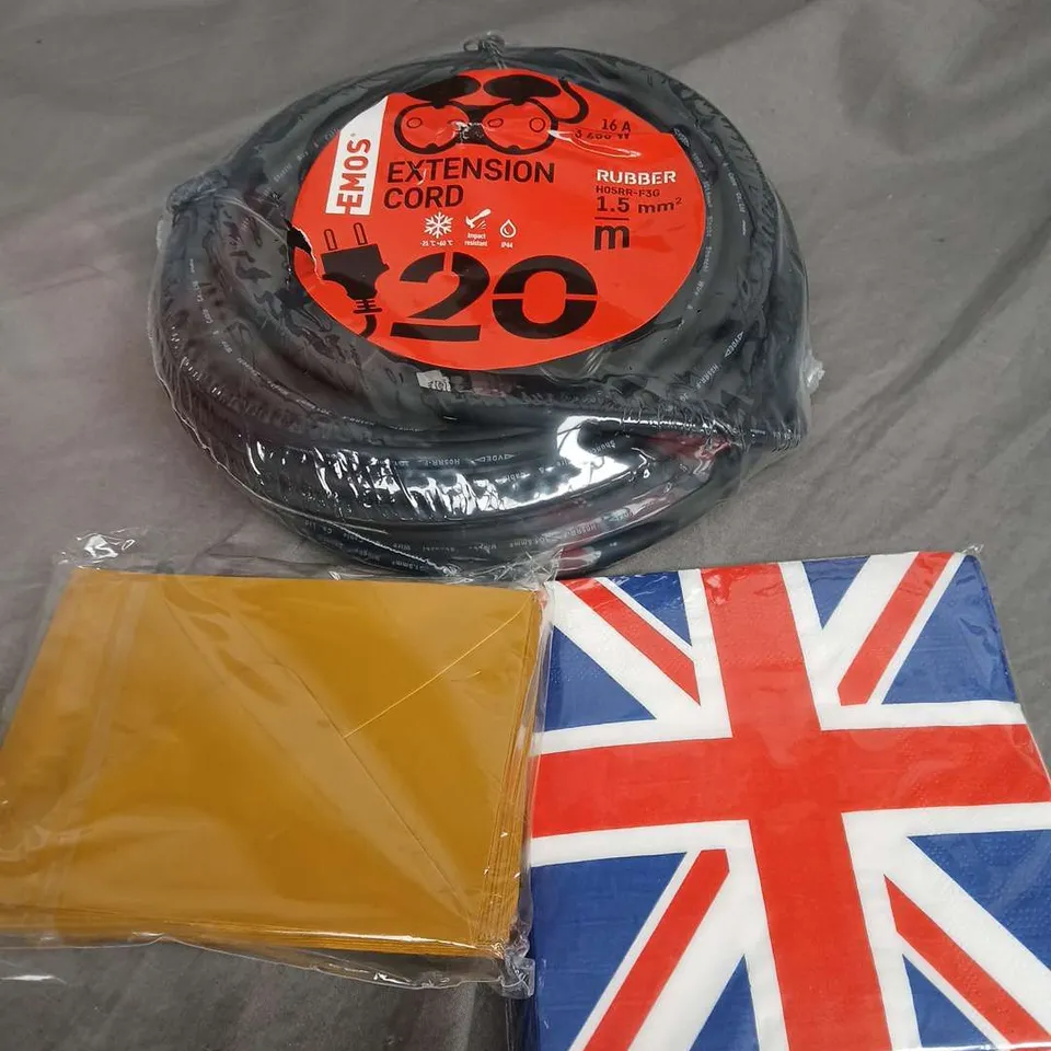 APPROXIMATELY 20 HOUSEHOLD ITEMS TO INCLUDE EXTENSION CORD, ENVELOPES AND UNION JACK NAPKINS