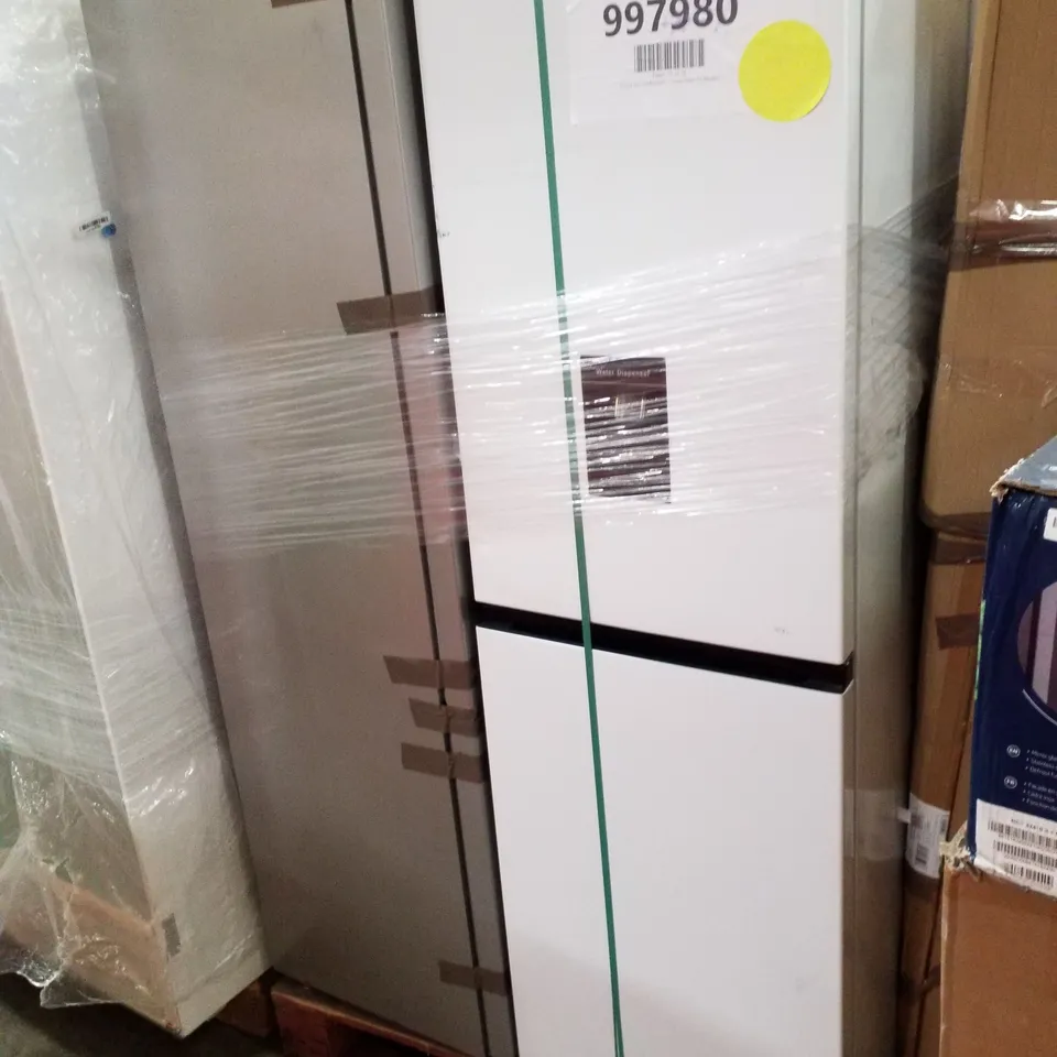 PALLET CONTAINING APPROXIMATELY RAW 3 ELECTRICAL ITEMS TO INCLUDE: