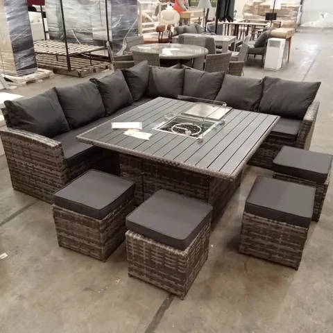 GALLAGER 11 - PERSON GARDEN LOUNGE SET