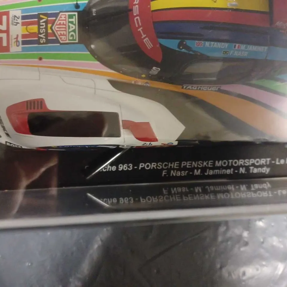 SEALED SPARKS MODLE 1:18 18S917 PORSCHE 963 PENSKE MOTORSPORT LE MANS 24HR IN 2023 