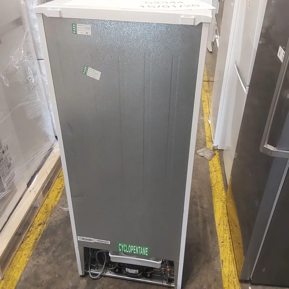 LOGIK LE55CW23 50/50 FRIDGE FREEZER - WHITE