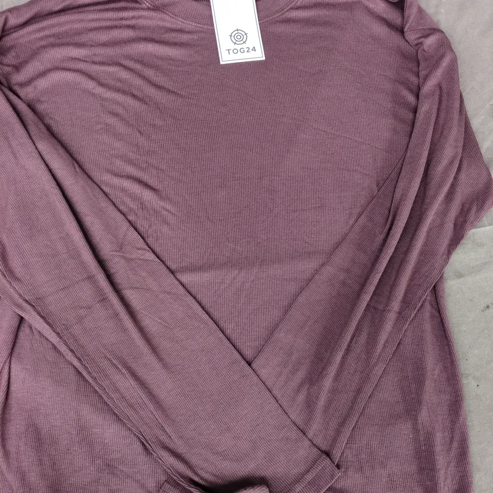 TOG24 LONG SLEEVE TOP IN MAUVE SIZE 16