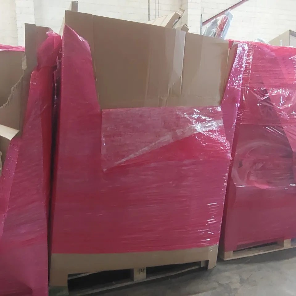 PALLET OF ASSORTED ITEMS INCLUDING: VARIOUS CANVAS ART PRINTS, ANTI WEED BARRIER FABRICS, PVC CONDUIT PIPES ECT
