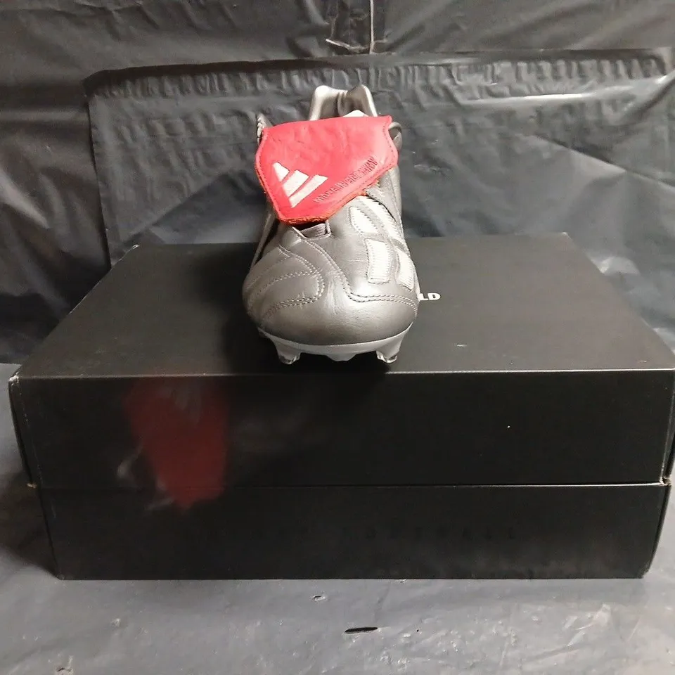 BOXED PAIR OF ADIDAS PREDATOR MANIA FOOTBALL BOOTS IN GUNMETAL SIZE UK 11