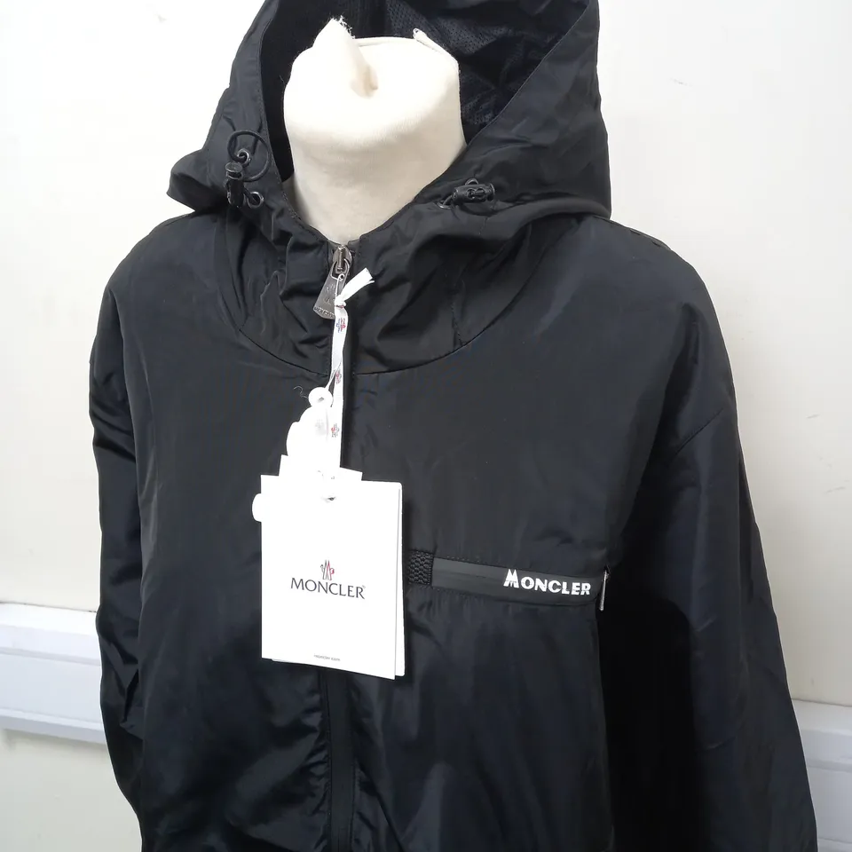 MONCLER HOODED PADDED COAT SIZE 6