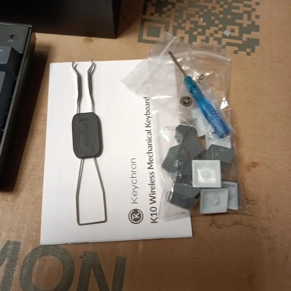 KEYCHRON K10 WIRELESS MECHANICAL KEYBOARD