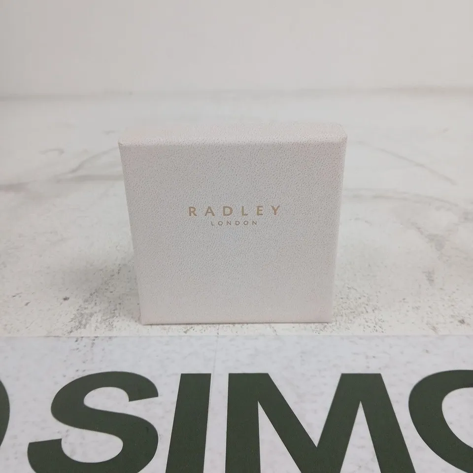 RADLEY LONDON GOLD FLOWER BRACELET IN BOX