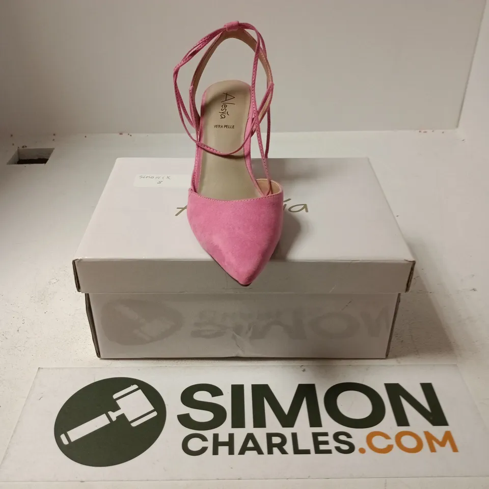 BOXED PAIR OF ALESYA POINT TOE HEELS IN PINK - SIZE 39