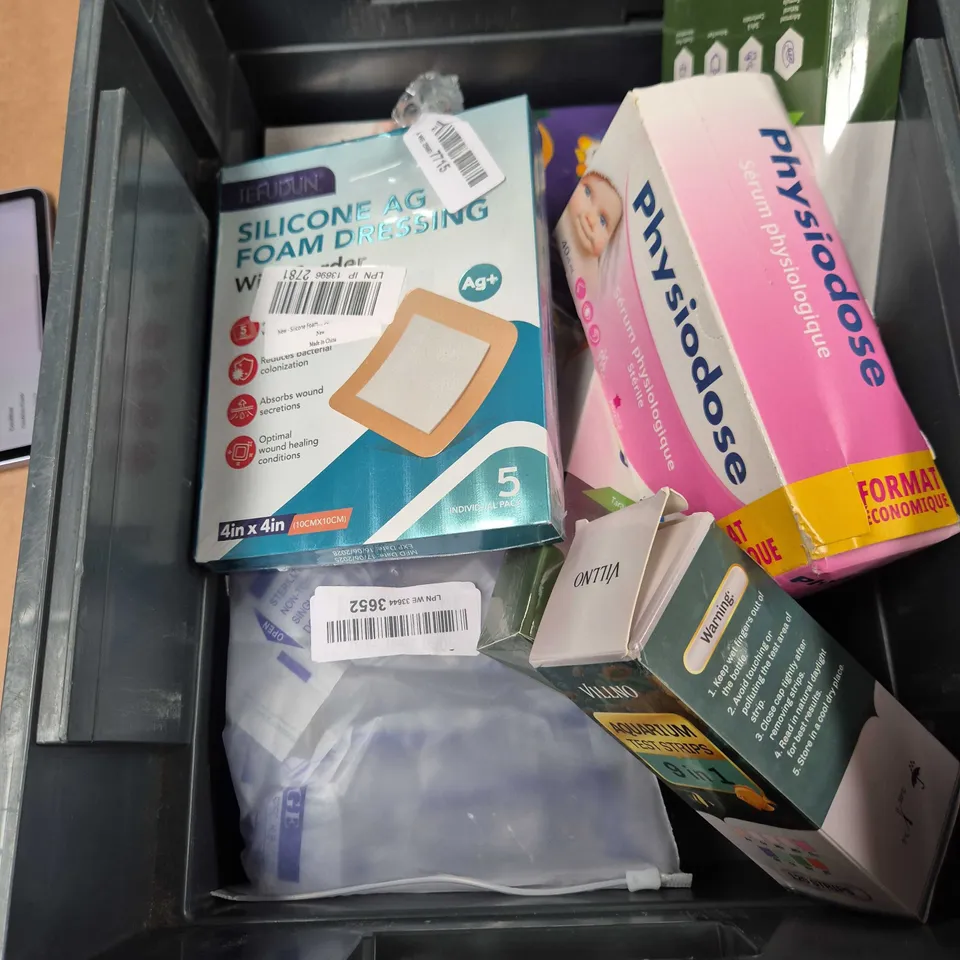 APPROXIMATELY 10 ASSORTED ITEMS INCLUDING FOOT PEEL MASK AND SKIN TAG REMOVER