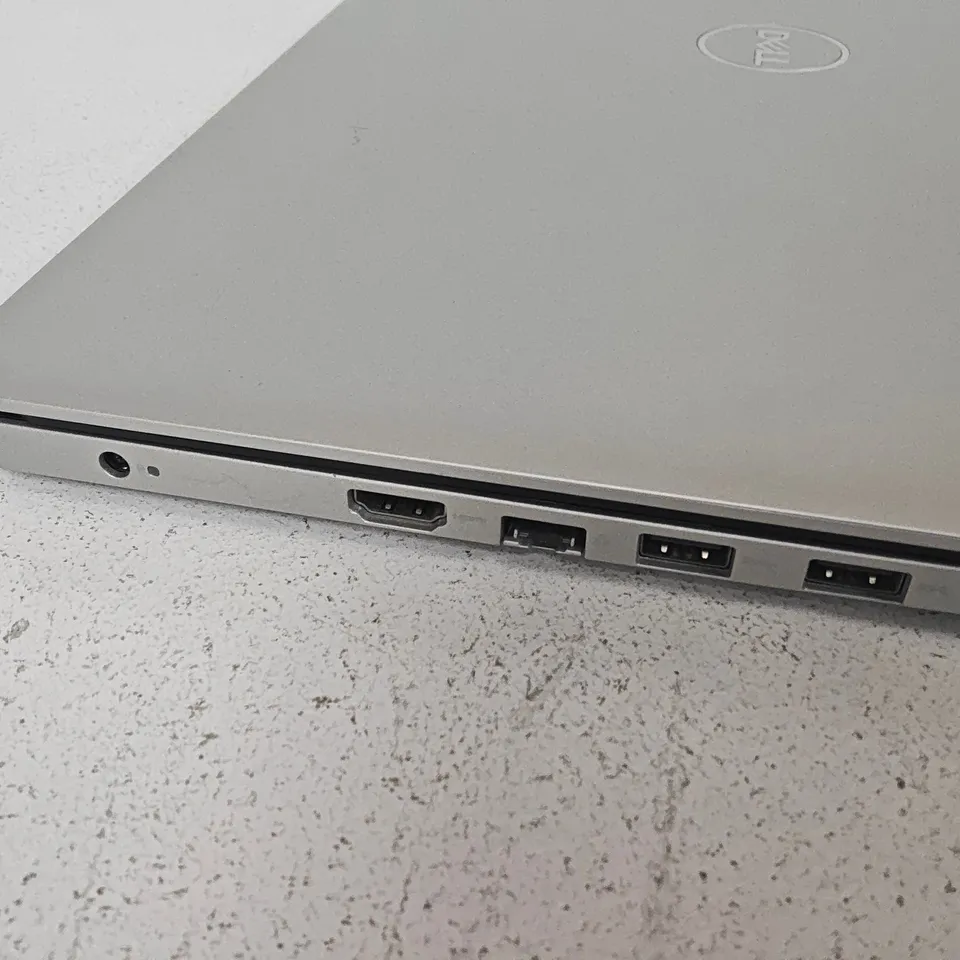 UNBOXED DELL INSPIRON 15 3000 INTEL PENTINUM GOLD LAPTOP IN BLACK