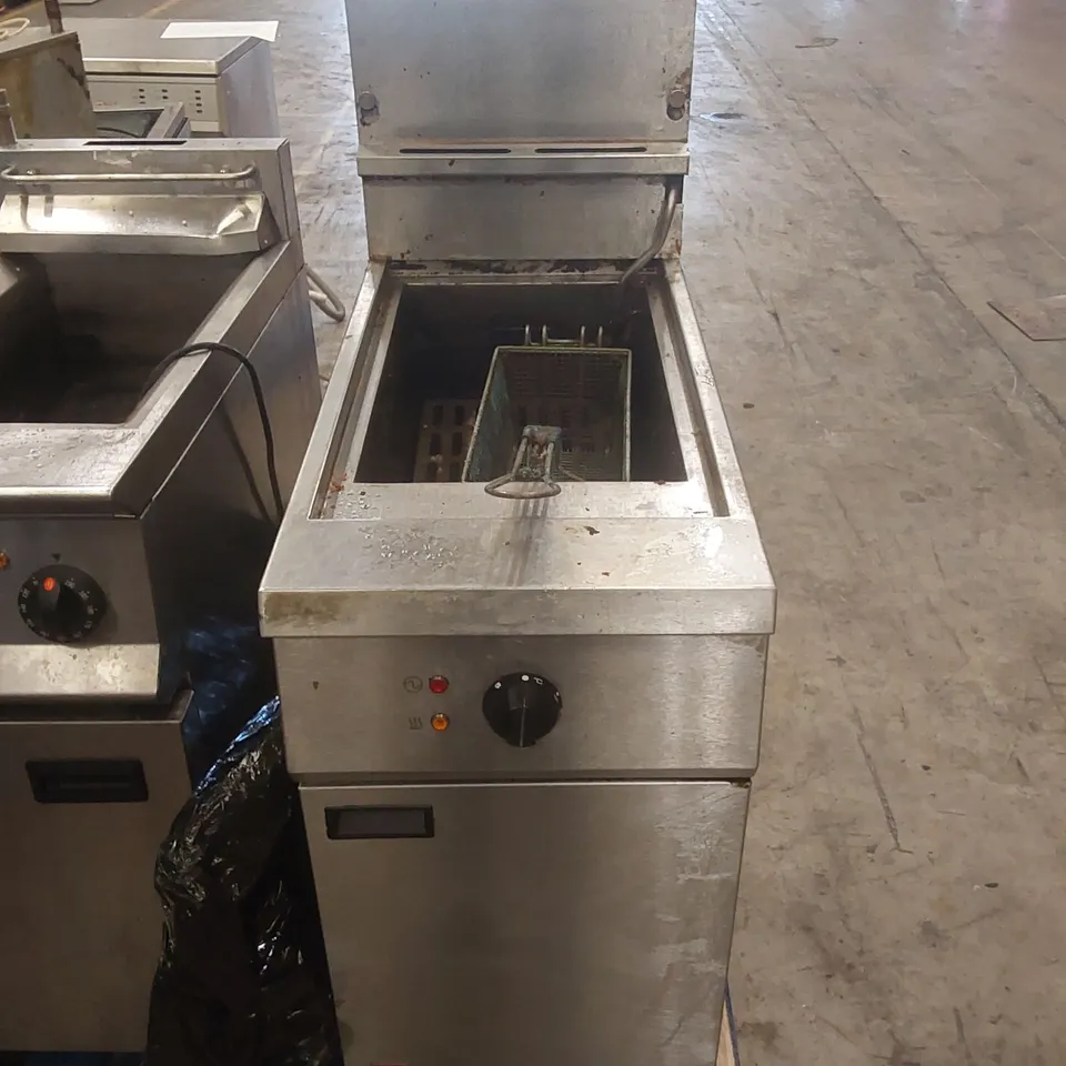 FALCON COMMERCIAL FRYER