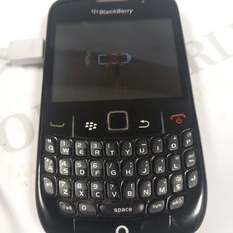 BLACKBERRY 8620 MOBILE PHONE