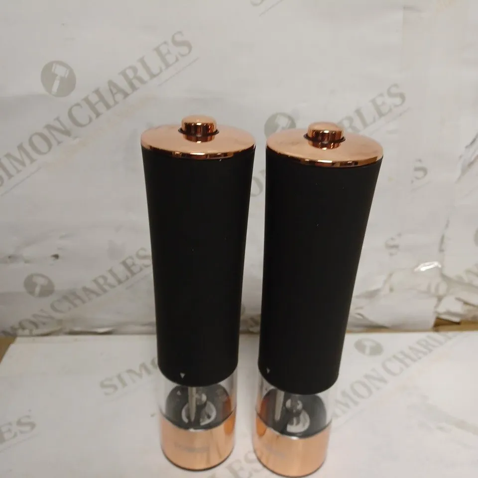 TOWER ELECTRIC SALT AND PEPPER MILL 