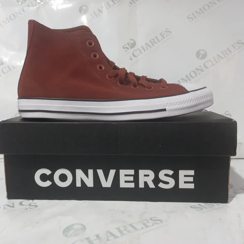 BOXED PAIR OF CONVERSE ALL STAR HI-TOP SHOES IN CEDAR BARK UK SIZE 8