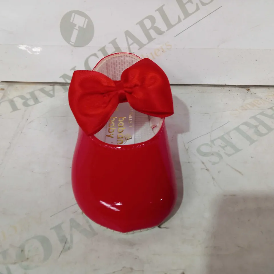 BOXED PAIR OF BABAN BABY SHOES WITH BOW IN RED UK SIZE 1