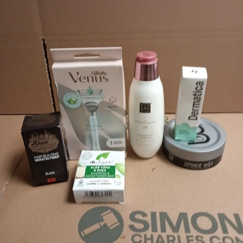 APPROXIMATEY 20 ASSORTED HEALTH AND BEAUTY PRODUCTS TO INCLUDE - VENUS GILLETTE RAZOR - SPIDER WAX HAIR WAX AND RITUALS SHAMPOO