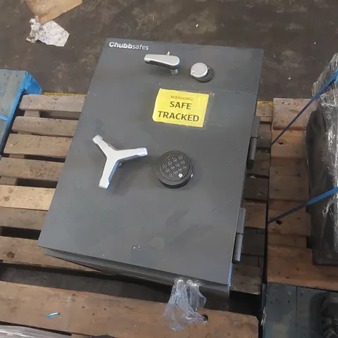 CHUBBSAFES HEAVY DUTY SECURITY SAFE