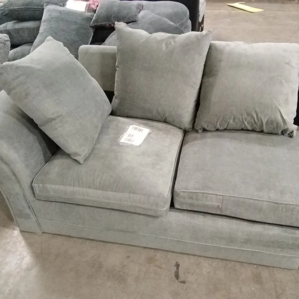 5 x ASSORTED DESIGNER SOFA PARTS AND PIECES