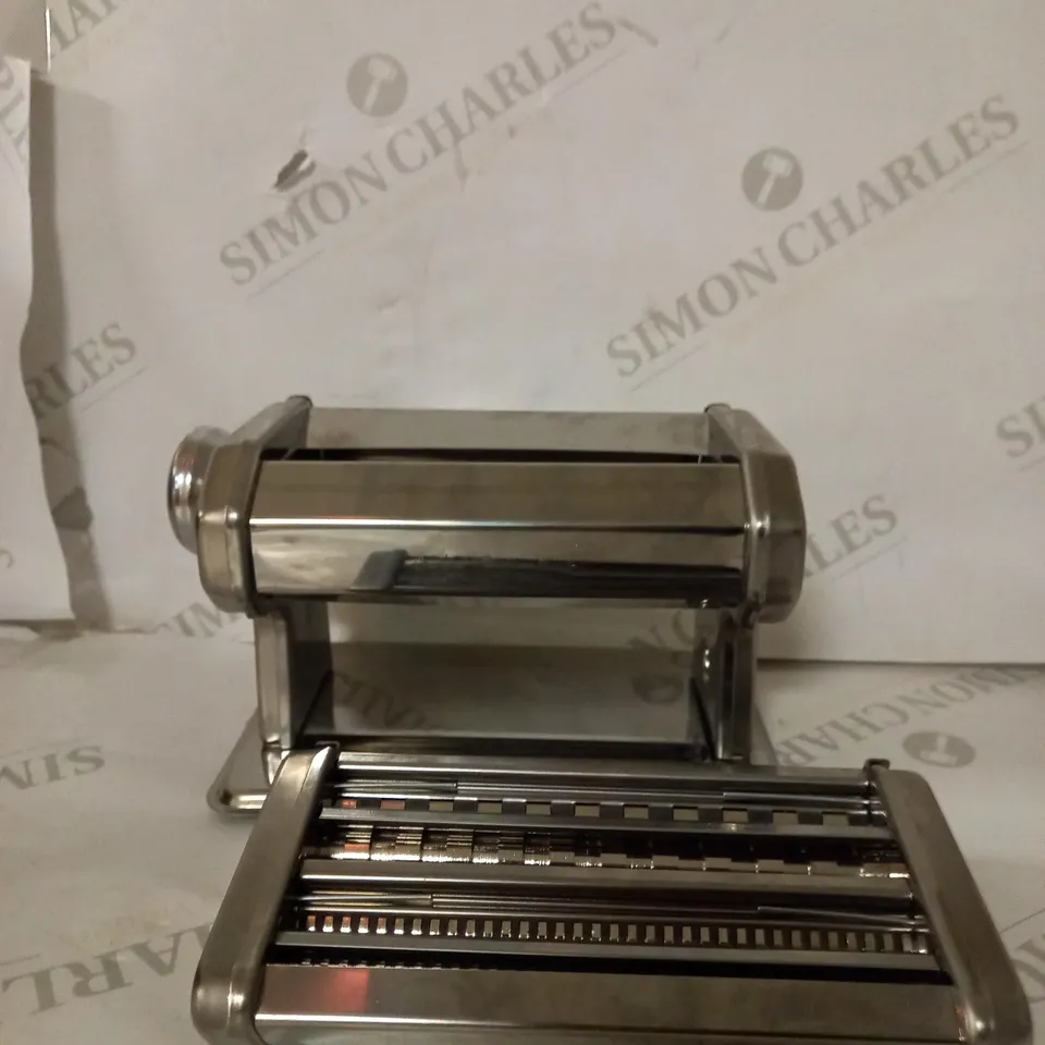 WORLD OF FLAVOURS PASTA MAKER MANUAL PASTA MACHINE 