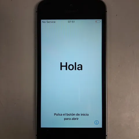 APPLE IPHONE 5 SE SMARTPHONE